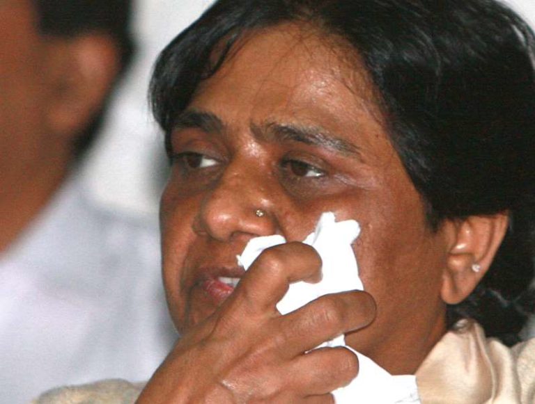 BJP MLA Sadhana Singh  make objectionable Remarks against BSP Chief Mayawati NCW sent notice